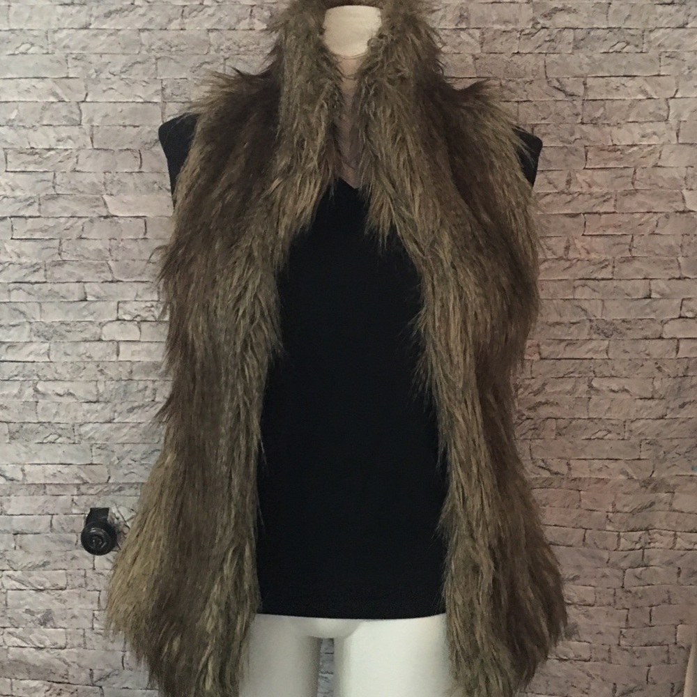 Jou Jou Brown Faux Fur Vest Med